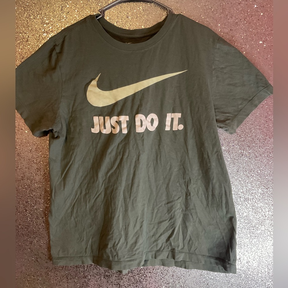 Nike Tees